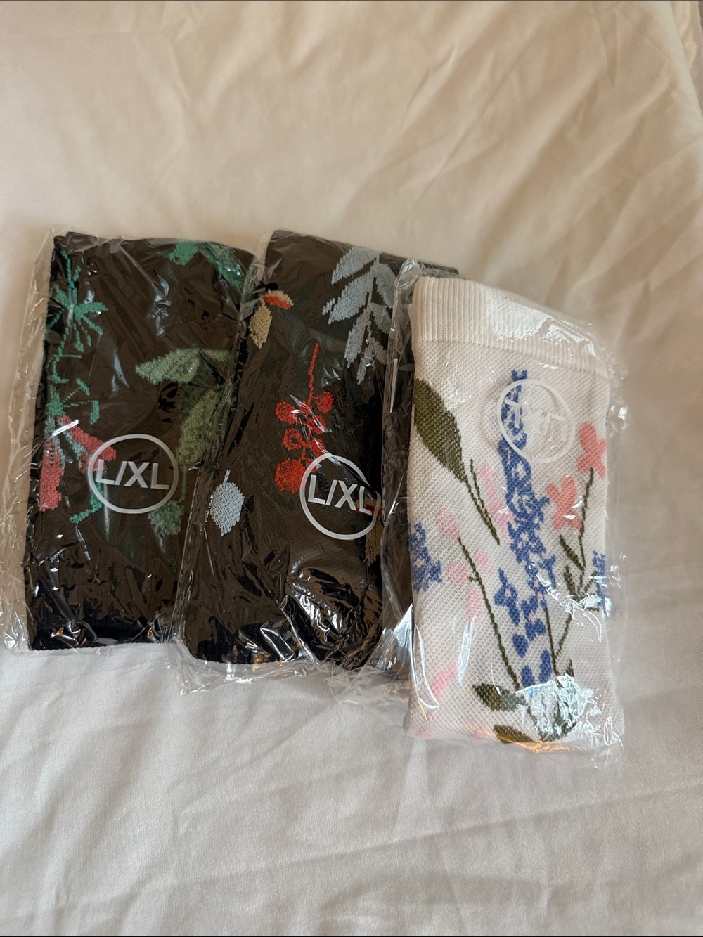(3) Pairs Compression Socks Floral Pattern and Black & White - L/XL